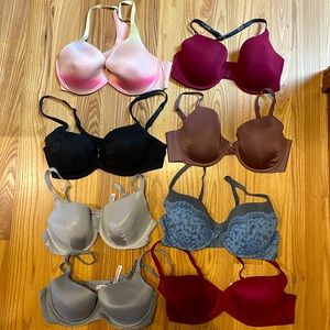 Lot of 8 Victorias Secret Bras. Size 36D.